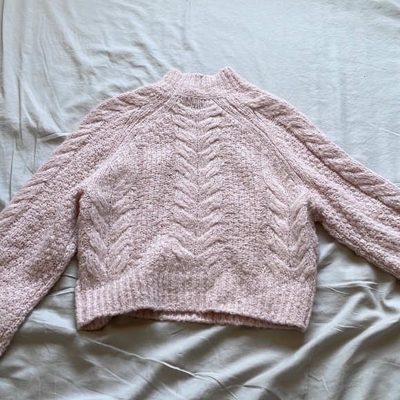 Aritzia light pink turtleneck sweater - Picture 5 of 7